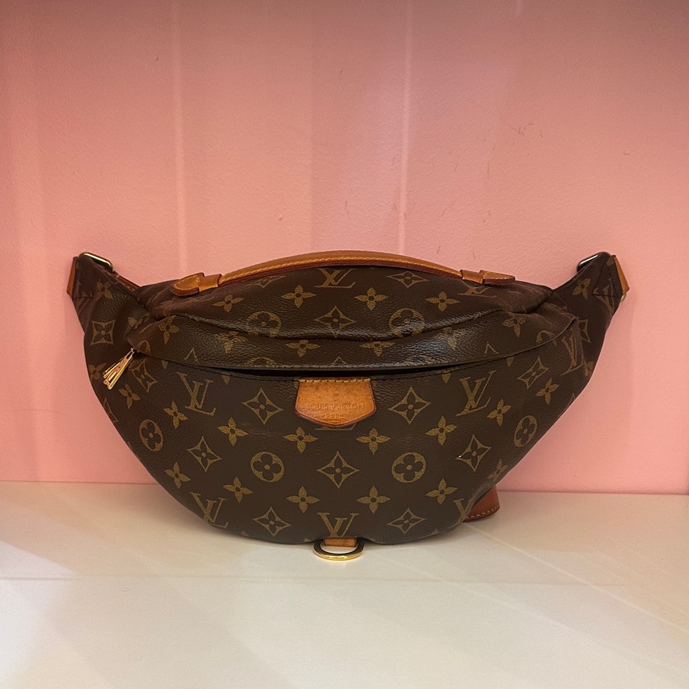 Louis Vuitton Monogram Bumbag
